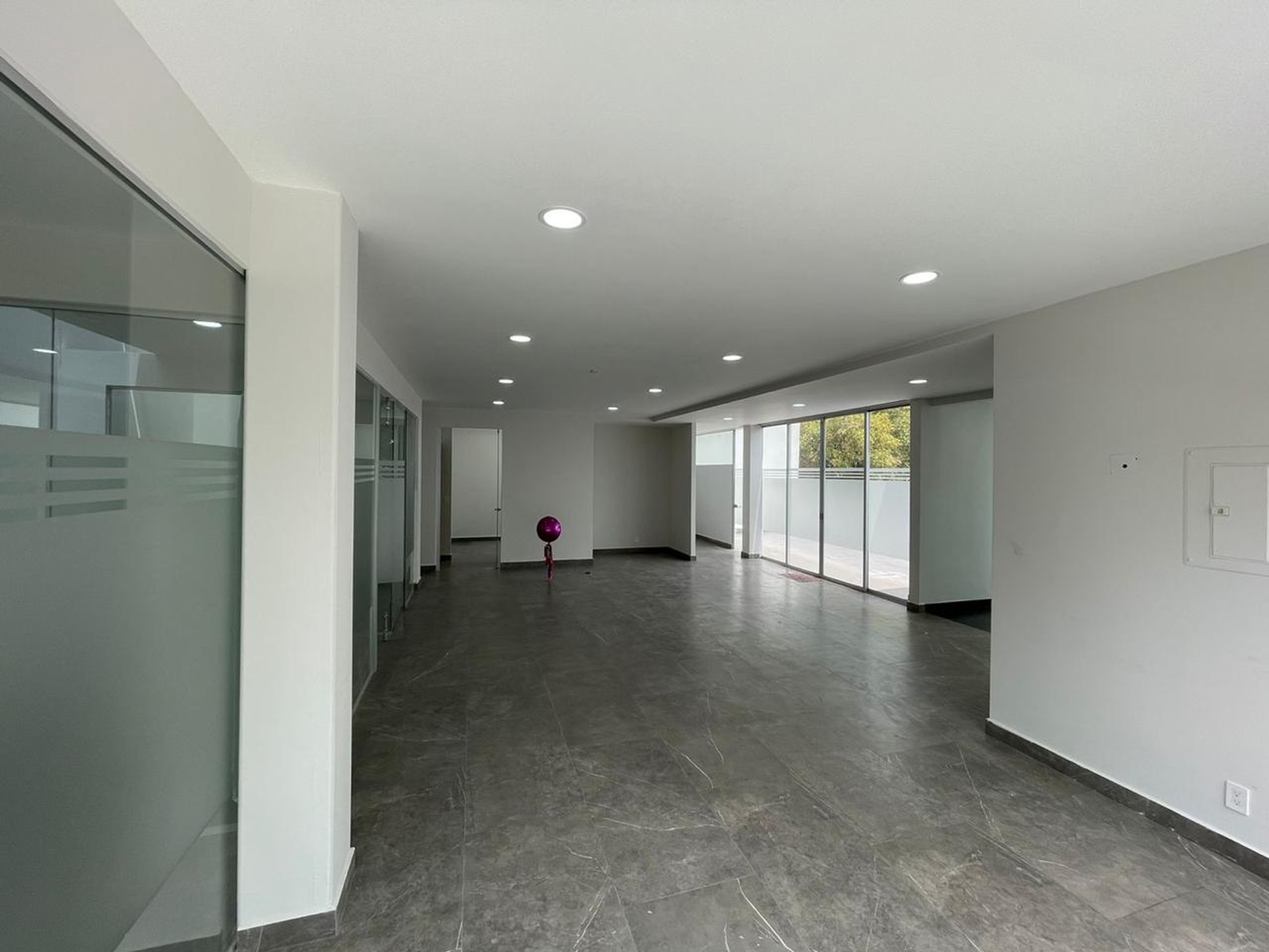 Horacio Oficina XXXII image 0