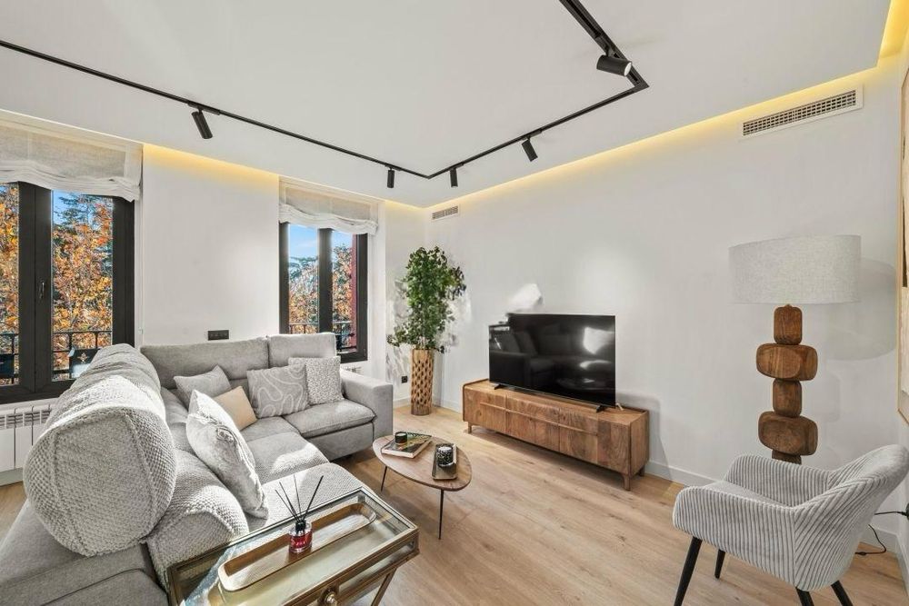 Cuesta De San Vicente III