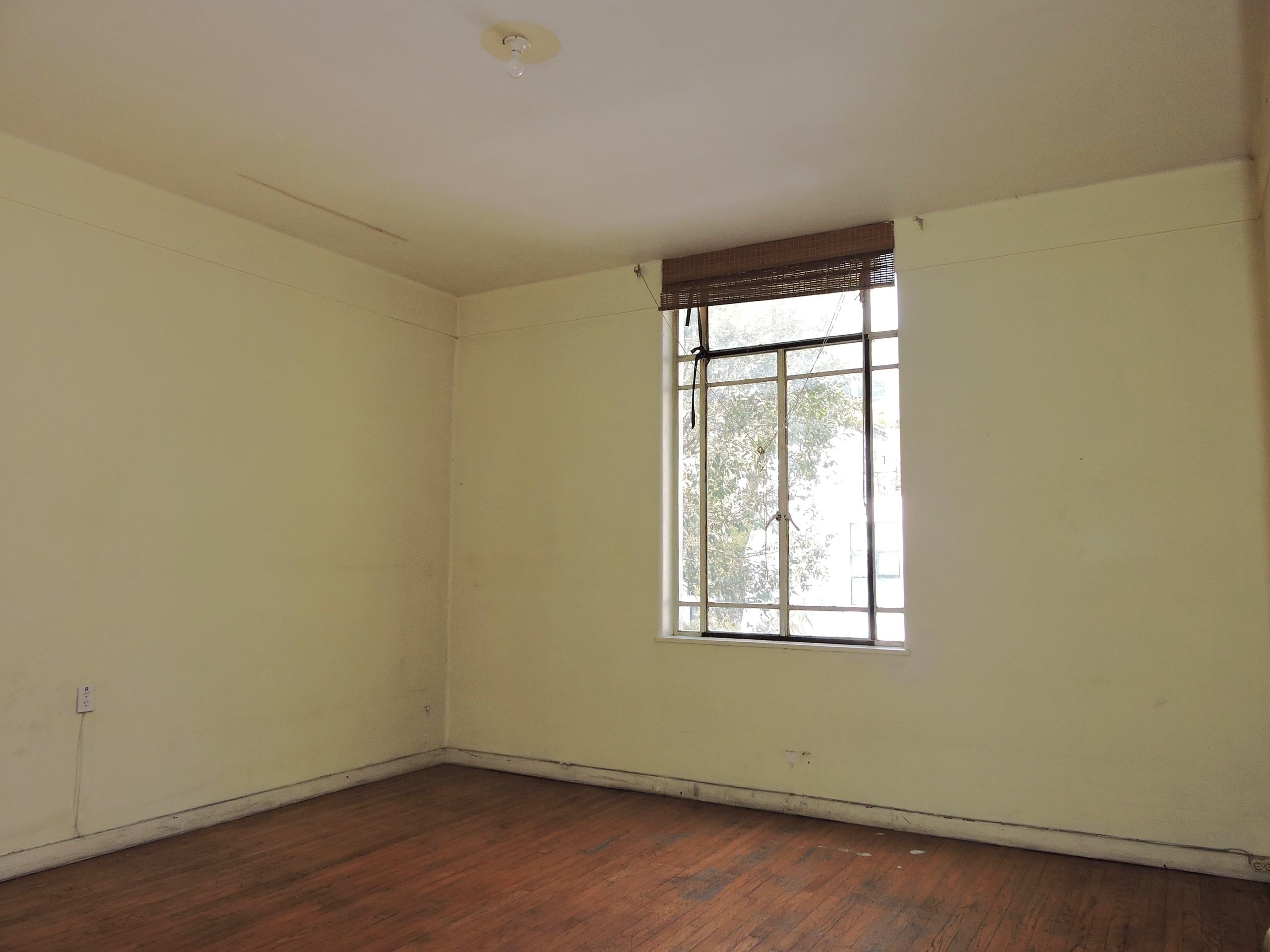 Liverpool III image 2