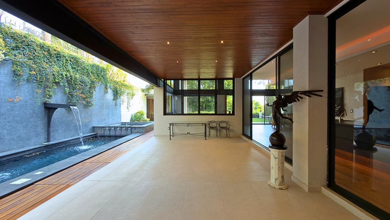 Priv. Rinconada Rio Lejano I image 5