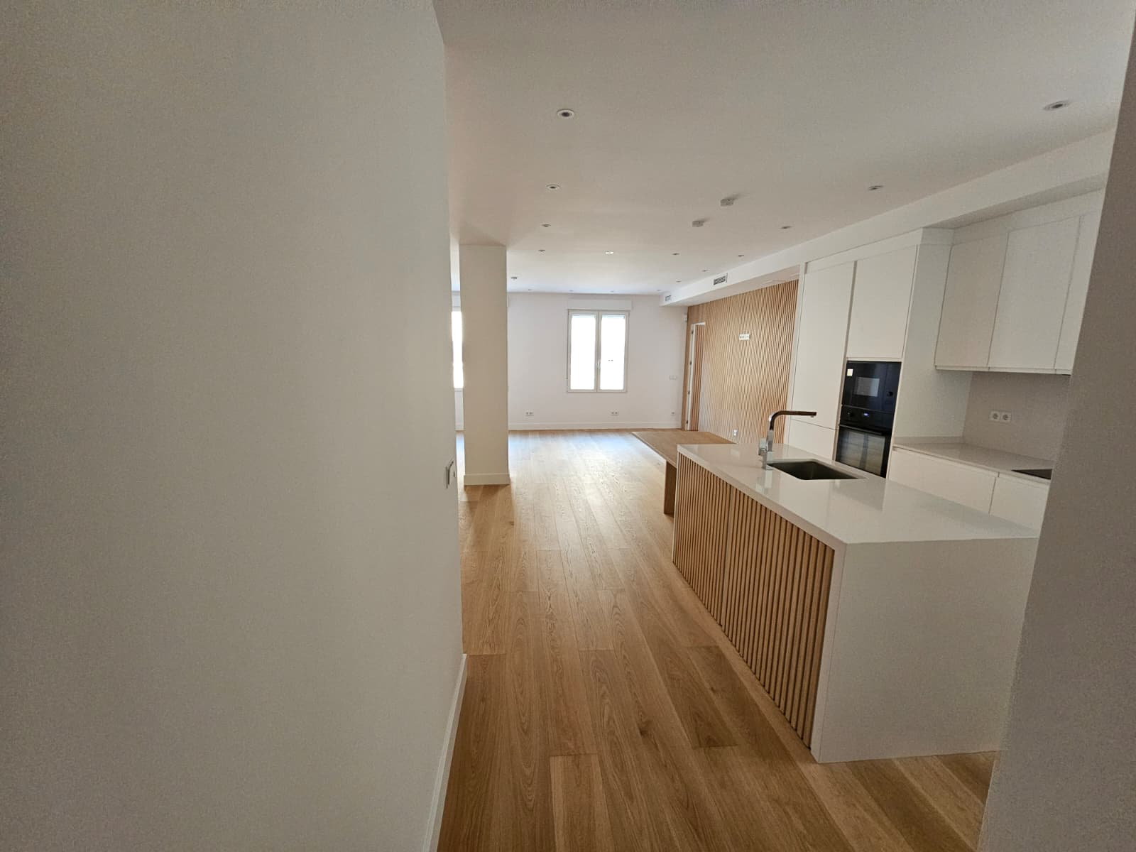 Fernán González X image 2