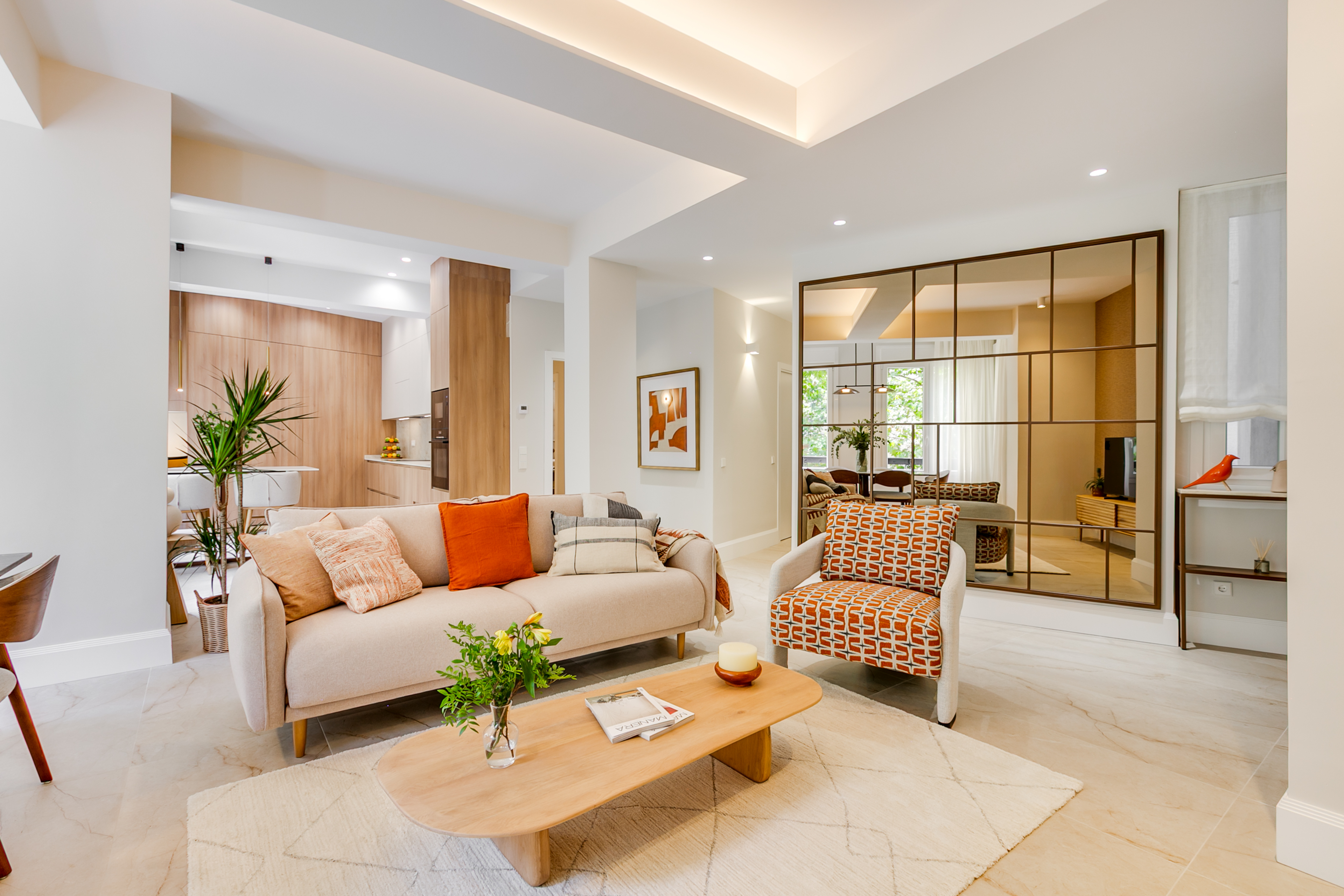 Reina Victoria XXI image 5