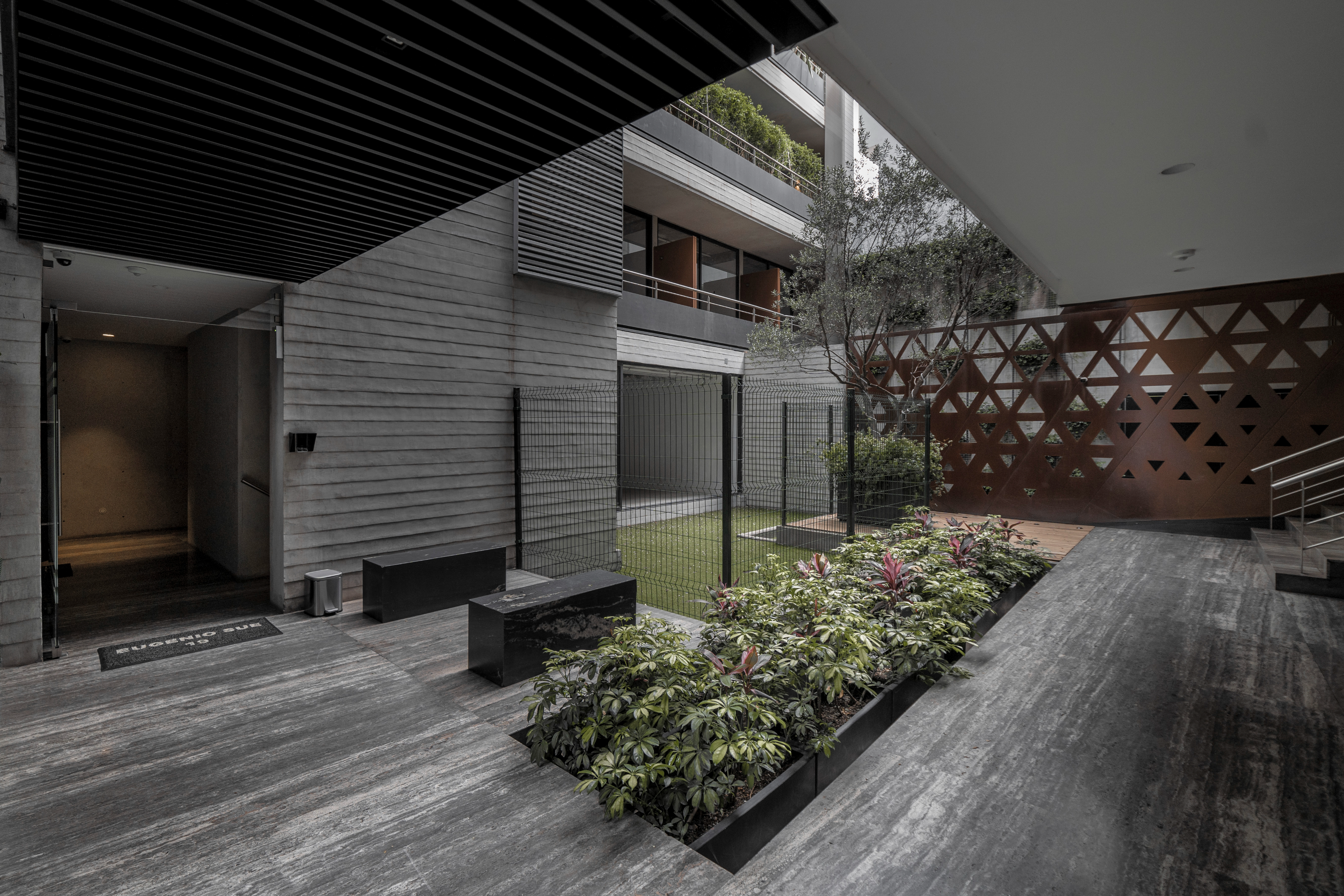 Eugenio Sue VI image 2