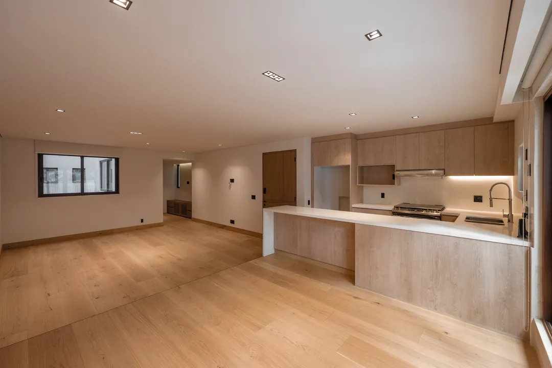 Eugenio Sue I image 2