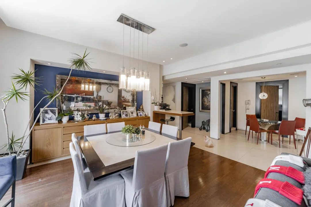 Av. Paseo de la Reforma V image 3