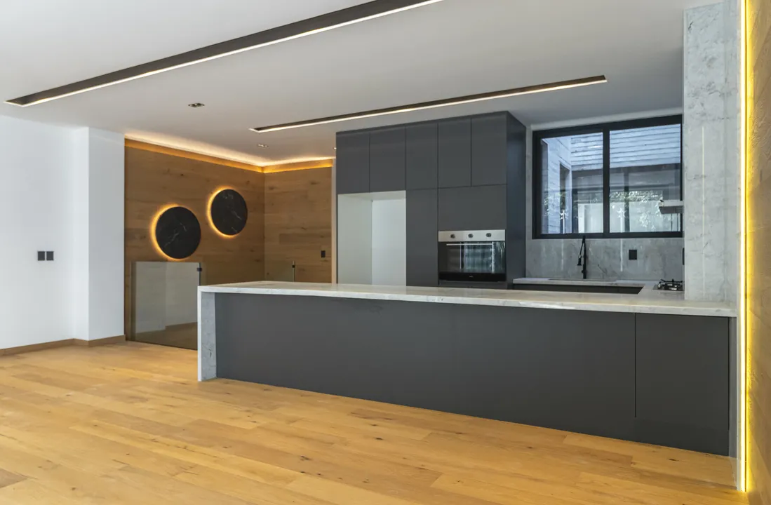 Goldsmith VII image 6