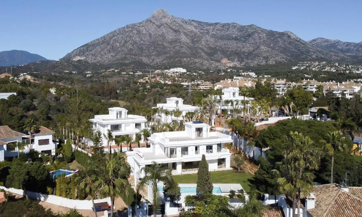 Urbanización Lomas de Marbella Club I image 0