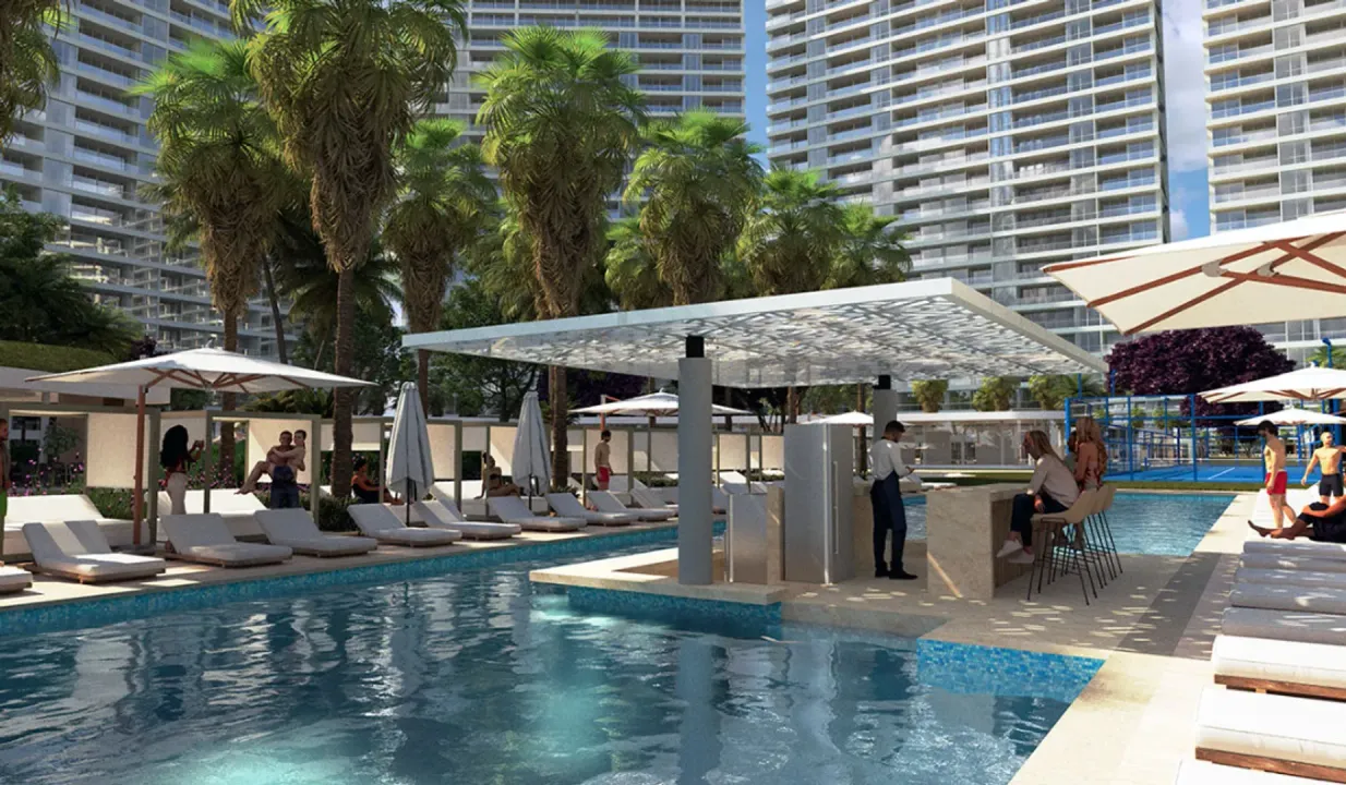 Palm Diamante image 3