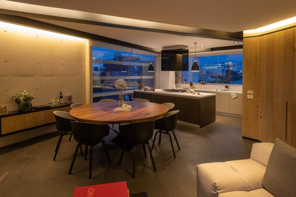 Goldsmith VIII image 3