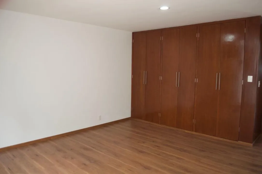 Sierra Guadarrama VI image 4