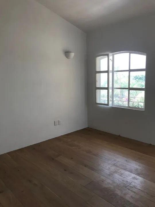 Vista Hermosa XVI image 4