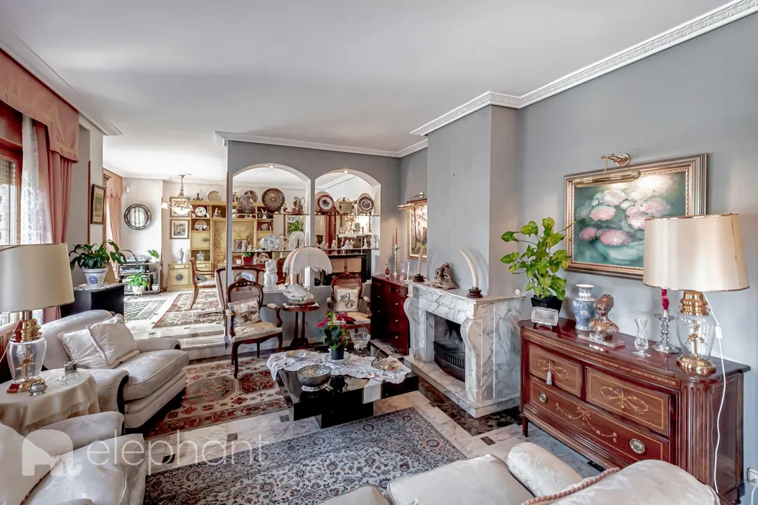 Un nuevo hogar para tu familia en este acogedor chalet image 4