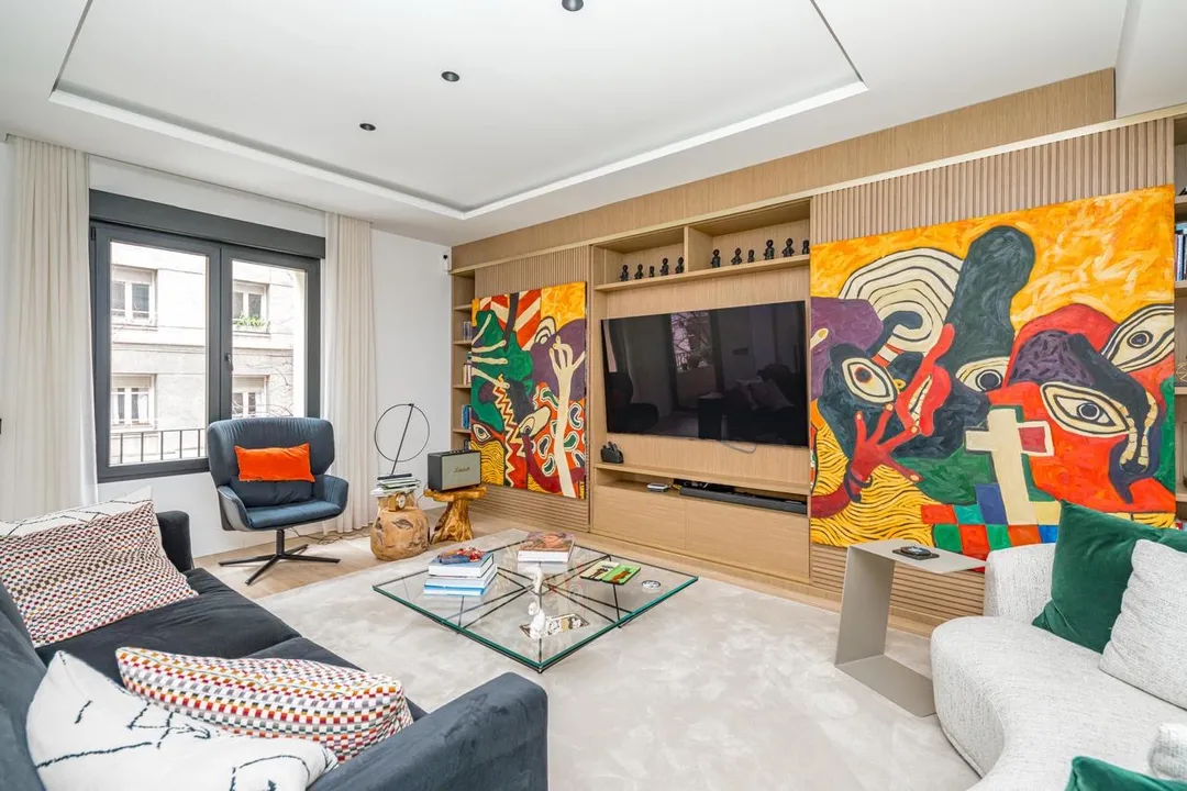 Piso reformado con terraza y trastero image 6