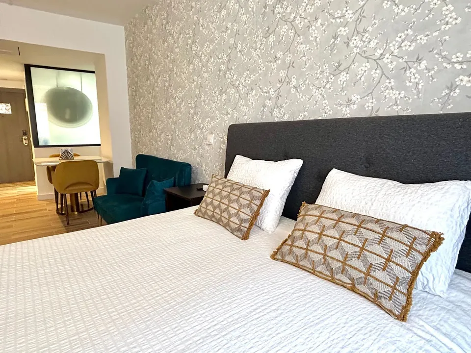 Villanueva II image 1