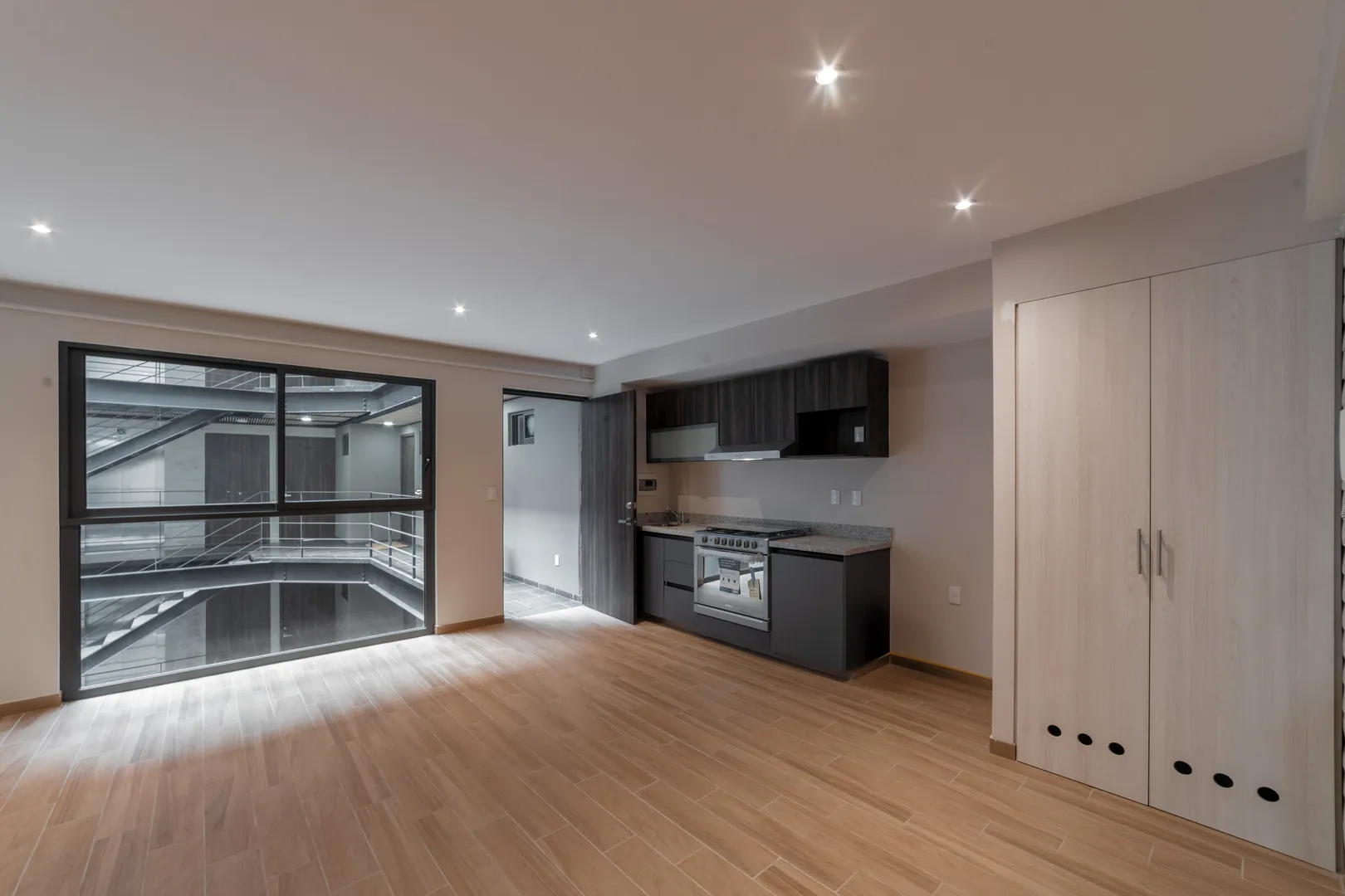 Av. Revolución IX image 2