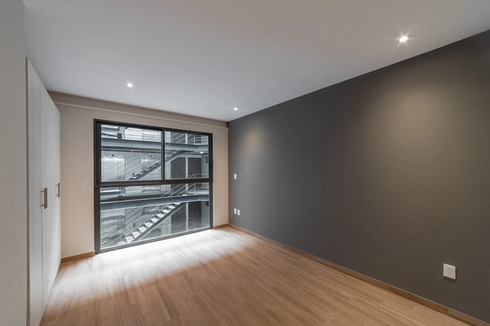 Av. Revolución IX image 4