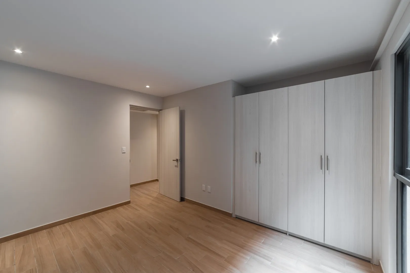 Av. Revolución IX image 5