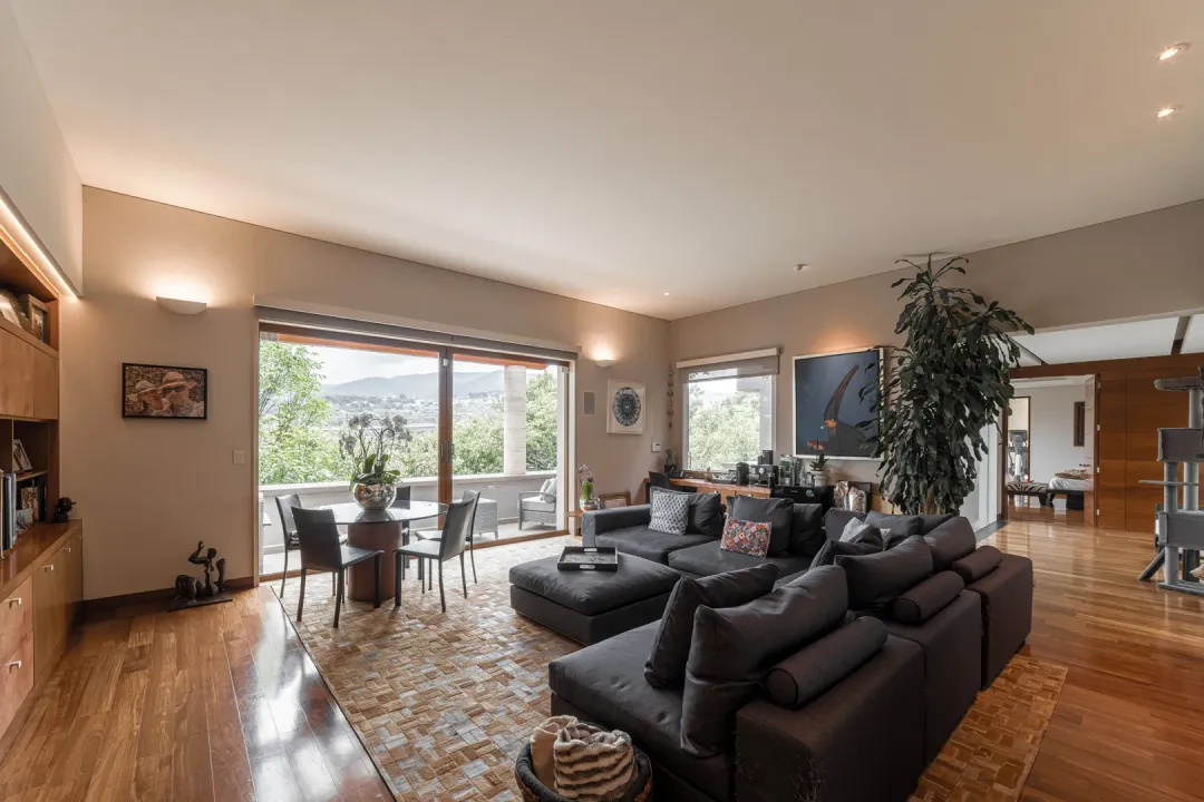 Av. Arteaga y Salazar VI image 2