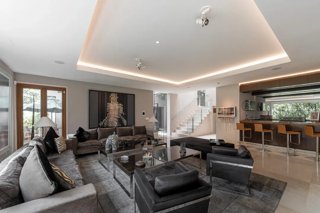 Av. Arteaga y Salazar VI image 6