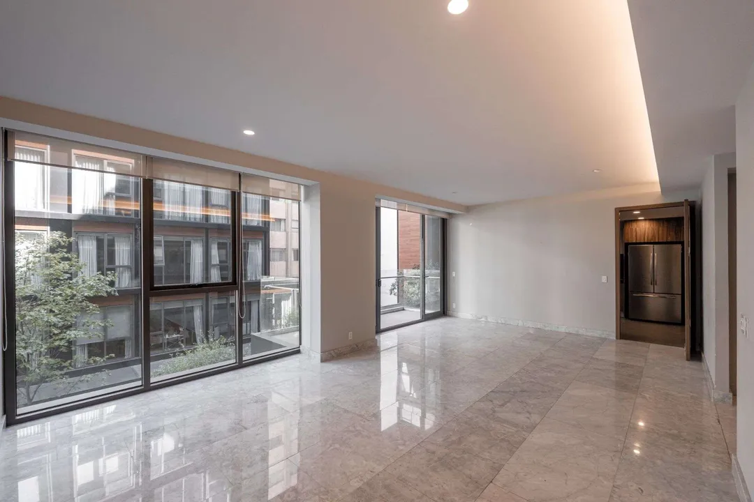 Av. Horacio XXXIII image 1