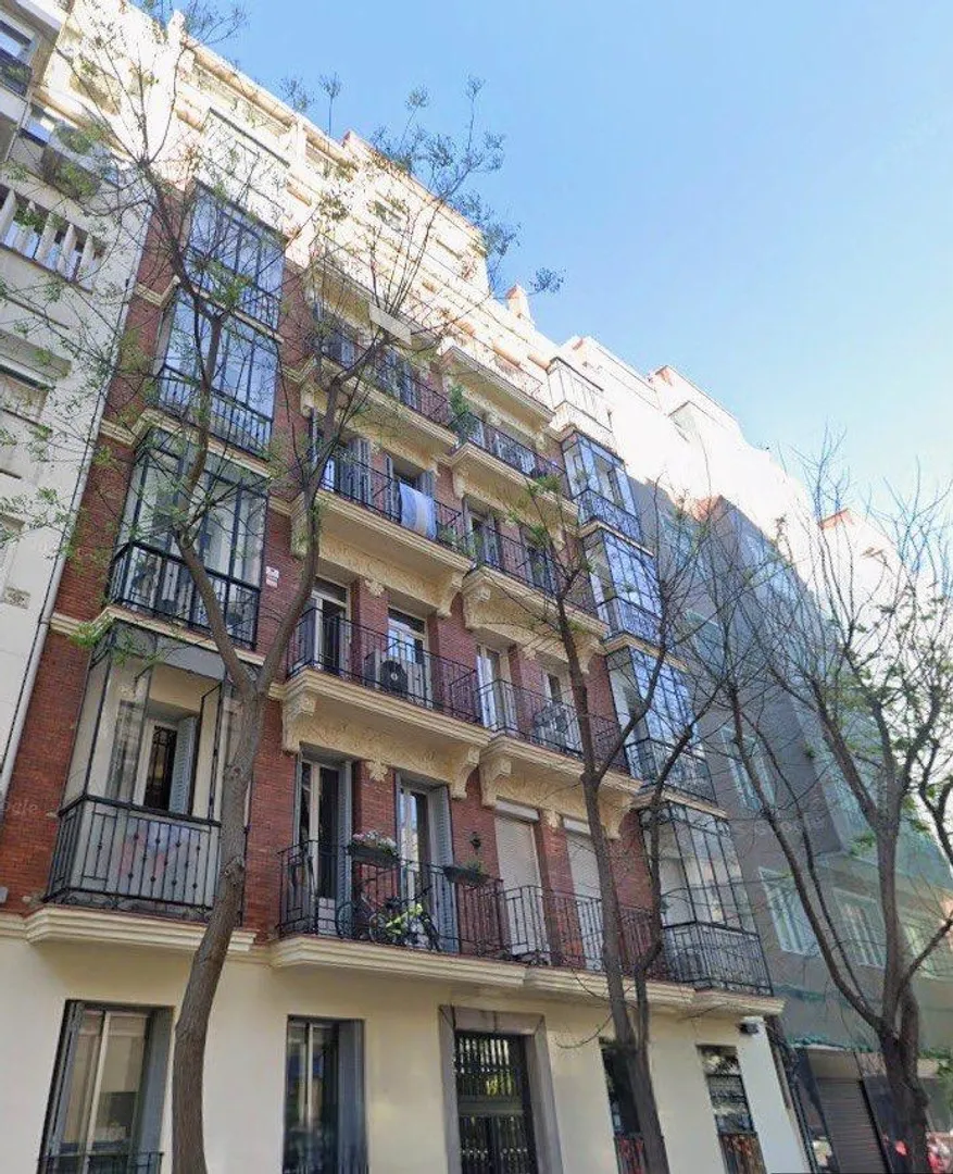 Imagen 1 de Alcántara , Izq I