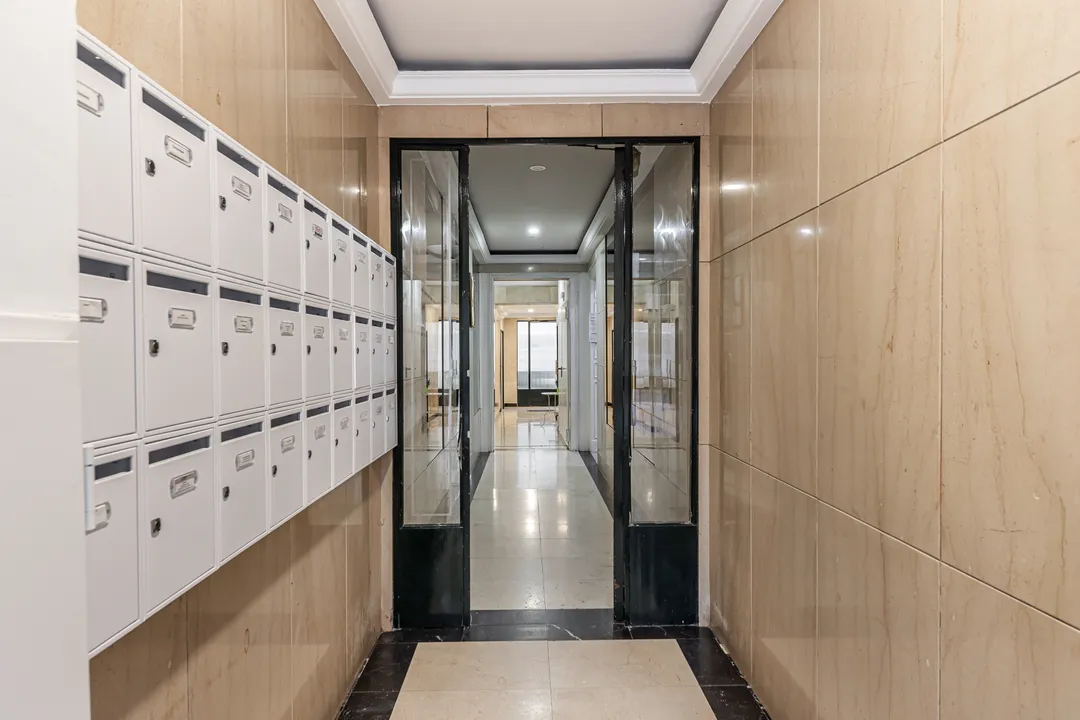 Santa Engracia III image 5